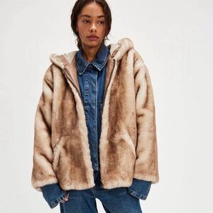 HANNAH HOODED FUR COAT IN BROWN (Soft Faux Fur) Retail at for Free People $498